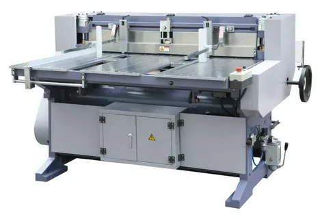 تعزيز الإنتاج باستخدام آلات قطع الورق المقوى: نظرة تكنولوجية